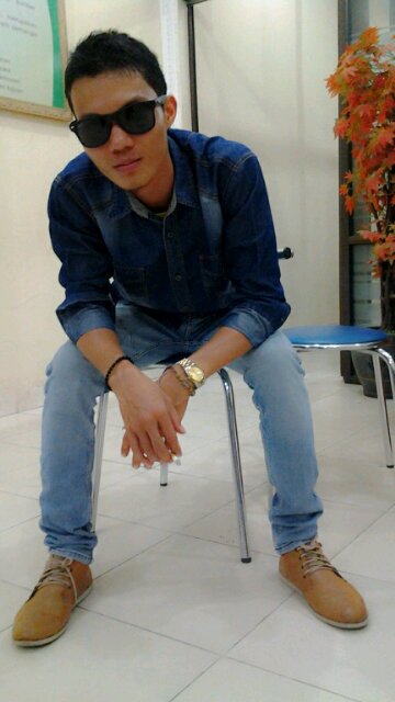 20_bojes's profile picture. Tetep tersenyum walaupun bnyak masalah yang dihapi