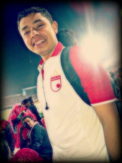 Estudiante de ingeniería electrónica, e hincha de el mejor independiente santa fe