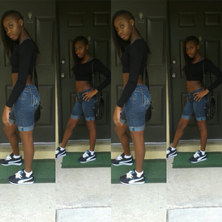 I Go by The Name Of Shayee .D Dont Come On my Shit Talking Youu Gone Get Smack ❤✊✌✌