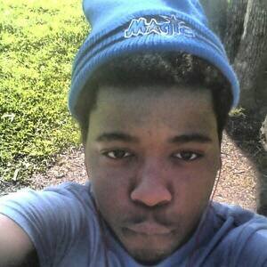 music is my life and passion im a young person trying to make my dreams into reality kik:swagcitym