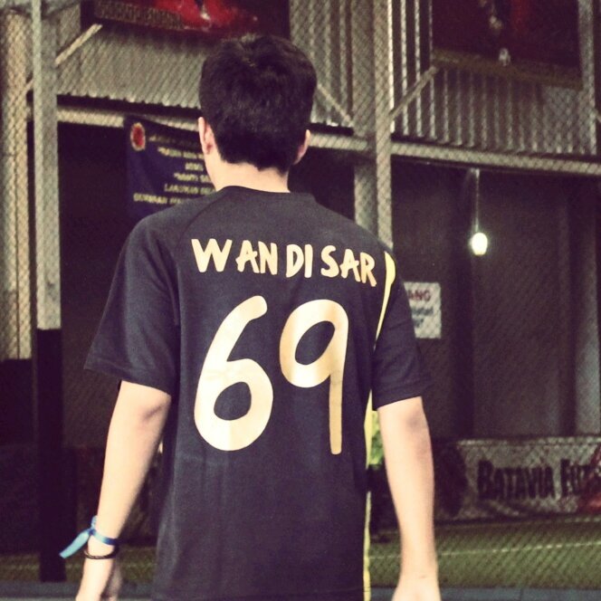 wandiwann's profile picture. 'YOU'LL NEVER WALK ALONE'