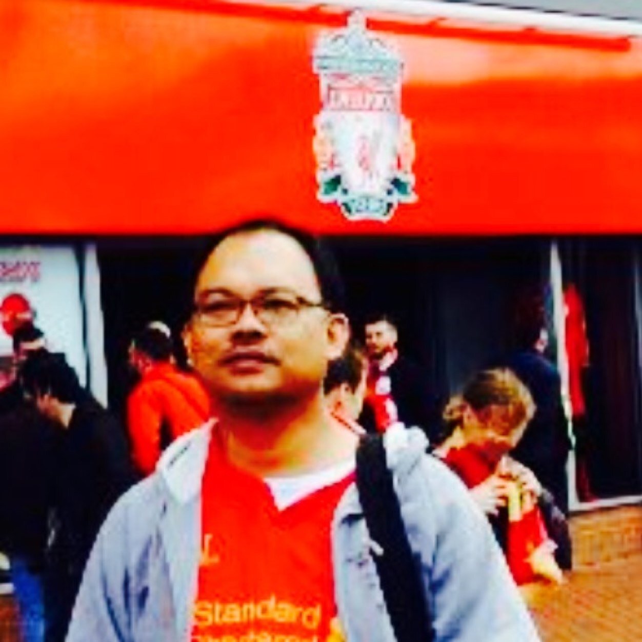 Liverpool FC Fan until I die. Alumni The University of Huddersfield. #Huddersfield #HuddersfieldTown #alumni #makemeproud