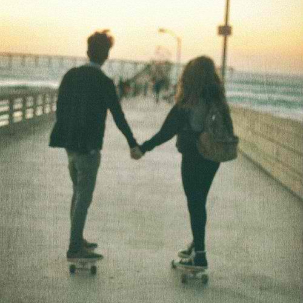 _taglishquotes's profile picture. you are the only thing that i really think about x