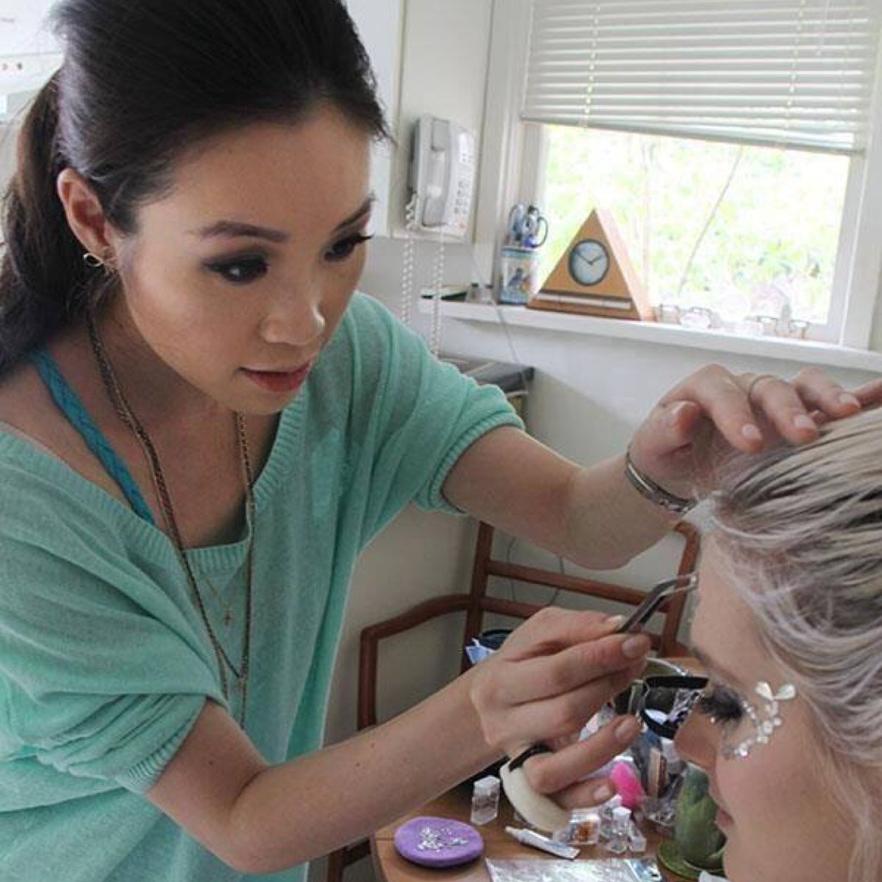 Freelance makeup artist based in vancouver. http://t.co/JBCuQET3wK