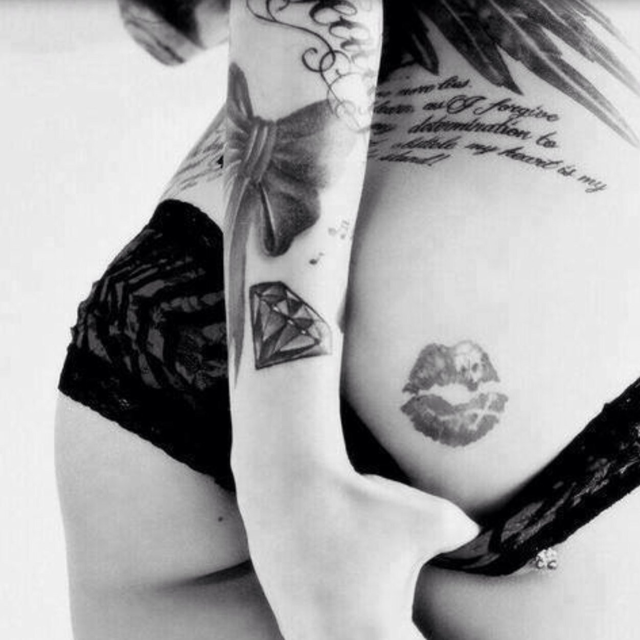 OlyaApsp's profile picture. 