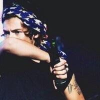 El (@_ughzarry) 's Twitter Profile