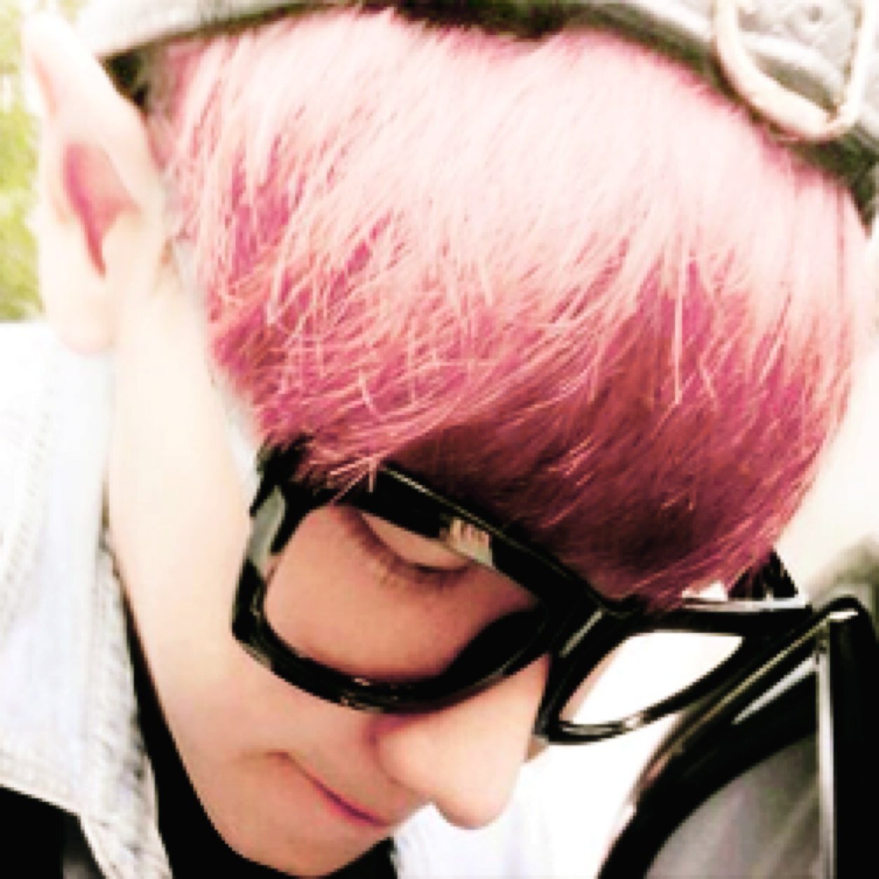 ฟอลกลับแอคนี้นะ @xhanism