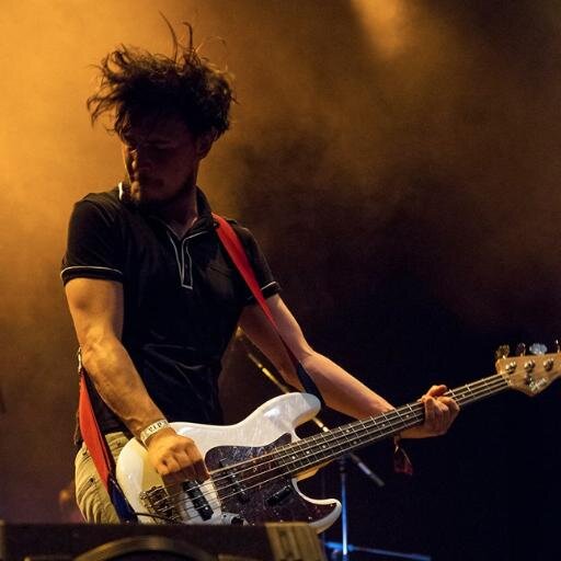 alexisbroken's profile picture. Purveyor of records and poor humour. I like watching cars drive round in circles.