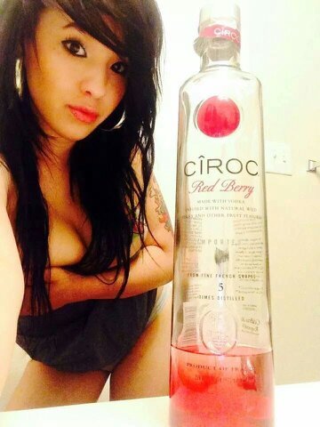 Im steph dee , Follow me , My tweets are me .