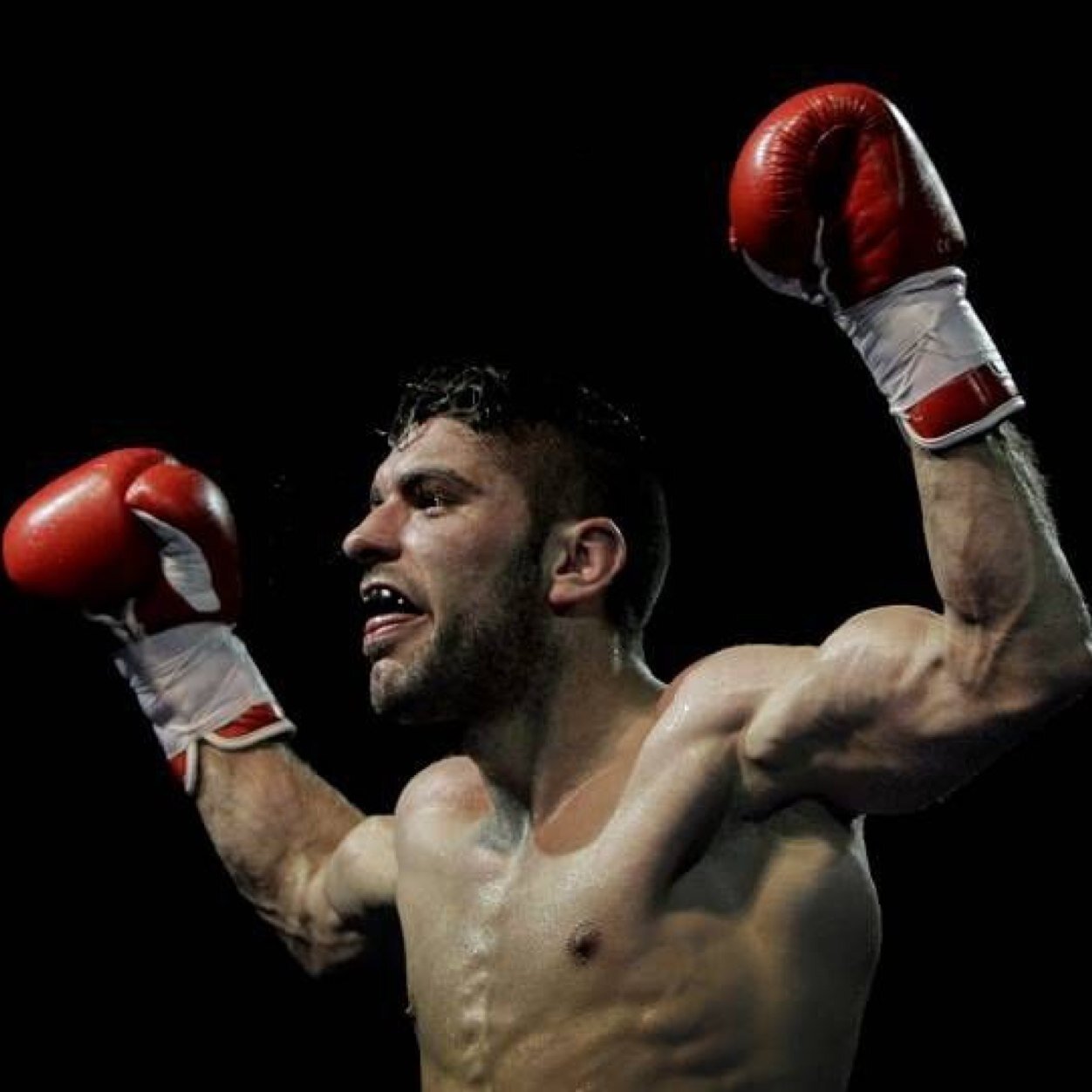 Boxeador: 🏆Campeón de España Pro. Semipesado 2013, 🏆🏆X2 Campeón de España Pro.Super Medio 2014