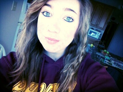 monckey16horse's profile picture. 