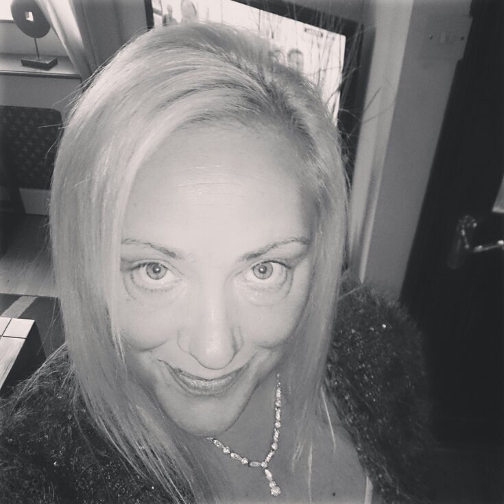 karenbeattie41's profile picture. am new to twitter and have no idea what I'm doing