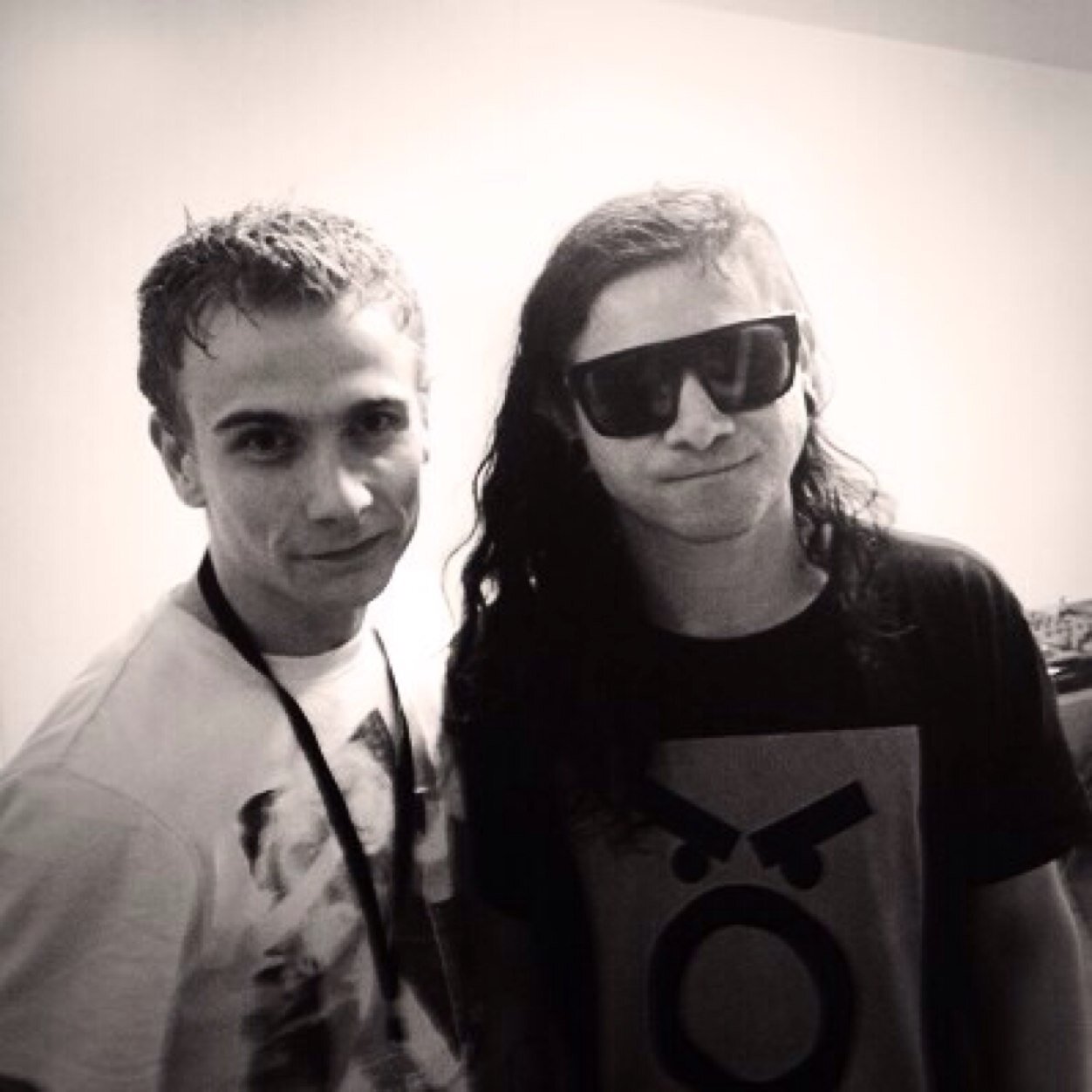 ('-_-') Ryeland $ Skrillex ('-_-')