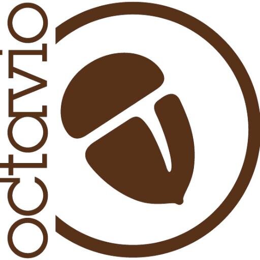 Especializados en quesos artesanos, jamones ibericos, trufa, caviar y demas productos gourmet. En Madrid en el Mercado de San Antón, Barceló y también online.
