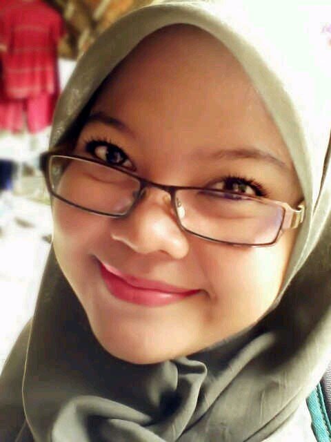 cantik BUDI dan BODY :D amiin...
Dietitian Insya Allah.