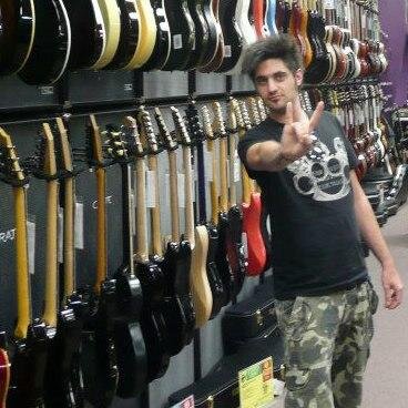 Franksorrow_'s profile picture. Gaming, Webmaster, IT, etc.. https://t.co/kzbWe9m1cH