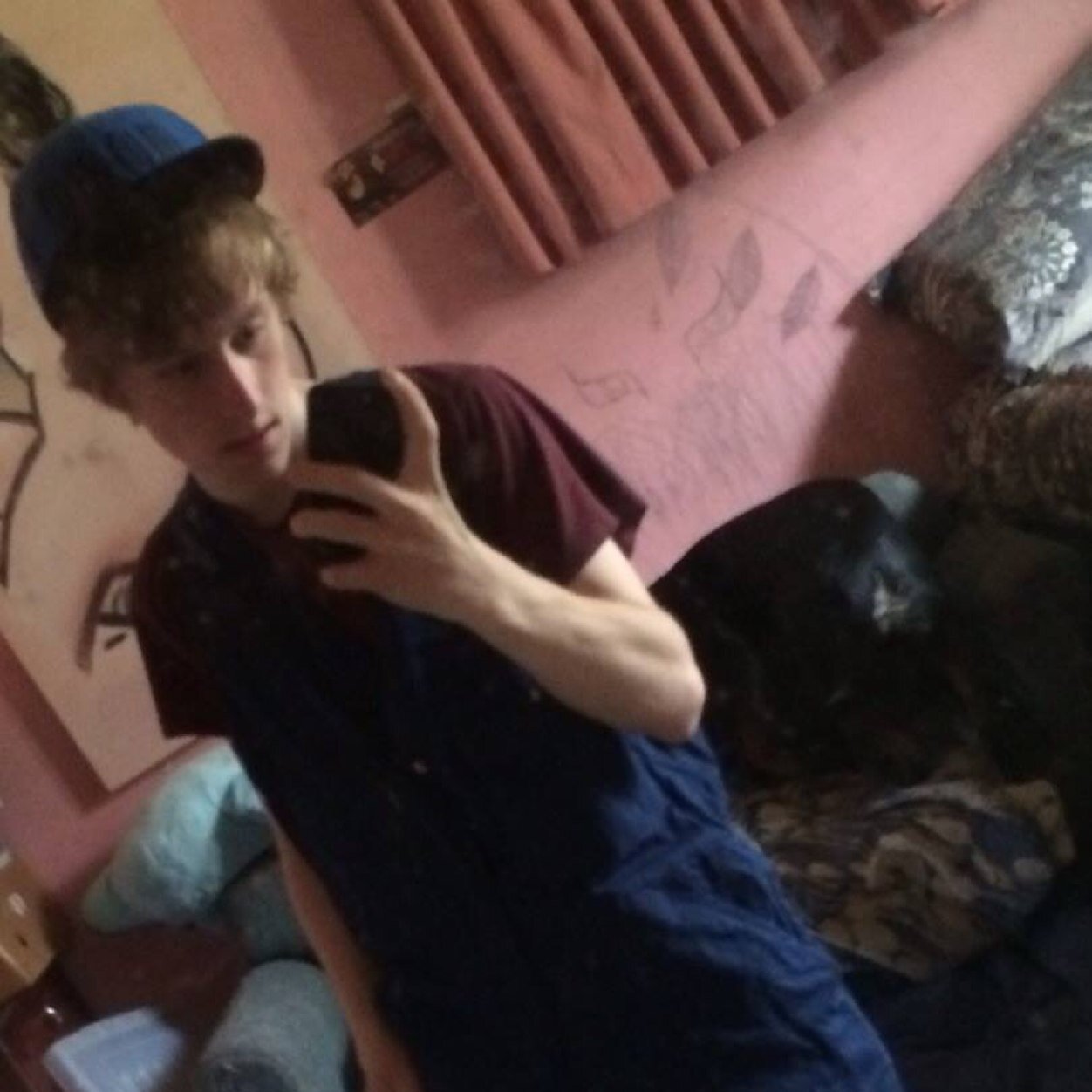 17 Male Single); 
Instagram- trust_no_one0
Snapchat- braddlee
Number- ask for it(: