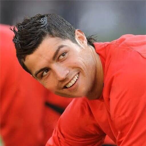 rooooneldo's profile picture. - لـ يسمع من به صممُ ، ولينظر من به عمى ؛ أنك الأسطورة يَ #رونالدو ♡

.CR7.
- http://t.co/lk6CsrI3Qx