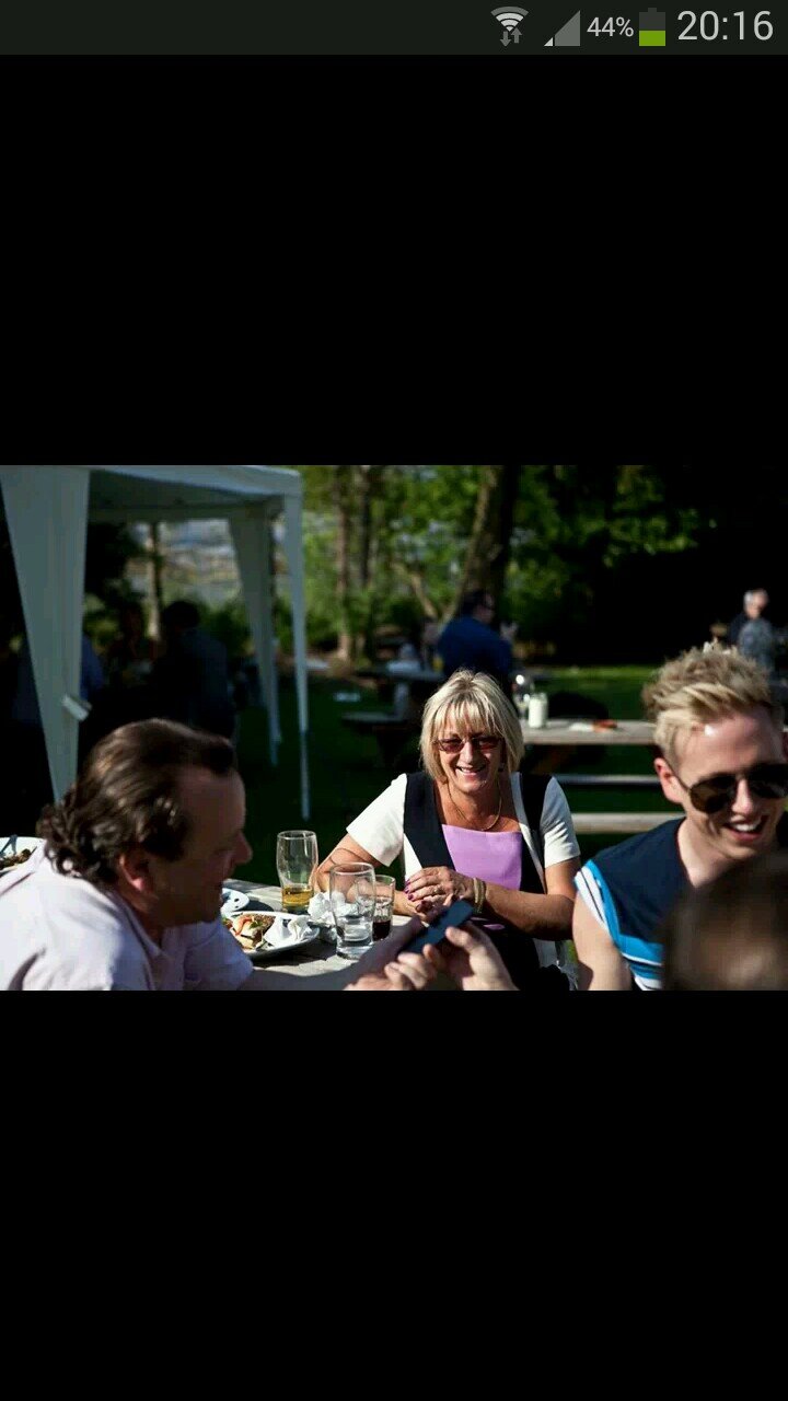 lollol1964's profile picture. 