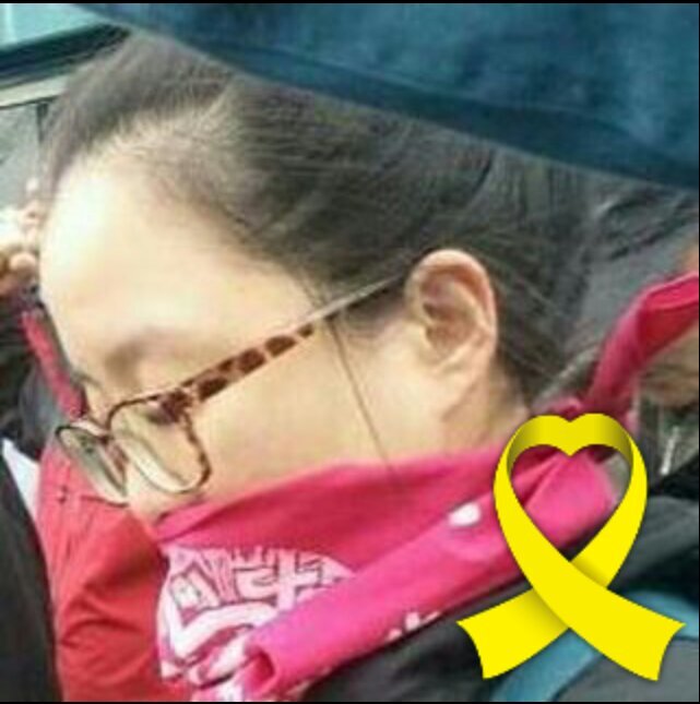 대구,사교육으로 학생을 가르치고있죠!!개인시간엔,일주일에 두번 대구아동센타 과외봉사!가끔 급식봉사..시간을 정하여...봉사활동도 합니다~!!주로 누워서 거동못하는 할머니들 목욕봉사 해요~!!운동은 안합니다~!! 밥이라도 쫌 먹고살자! 봉사와서 사진만찍고 가는 잉간들 시러욧!!