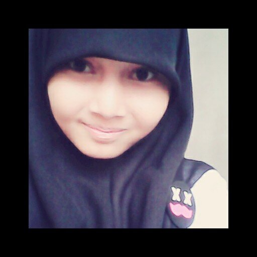 sixteen | easy going | simple | nolove noproblem | respectable | ({}) Mama