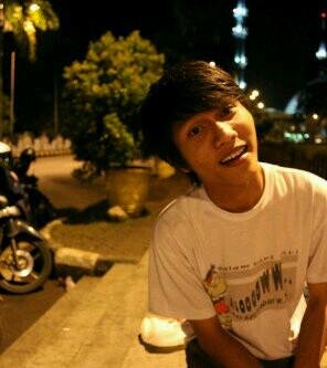 NRD13LBS's profile picture. Proud to be INDONESIAN | Muslim |#ConversAddict | #ViscaBarca | #ForzaRoma |@aprilialubis partner | #13