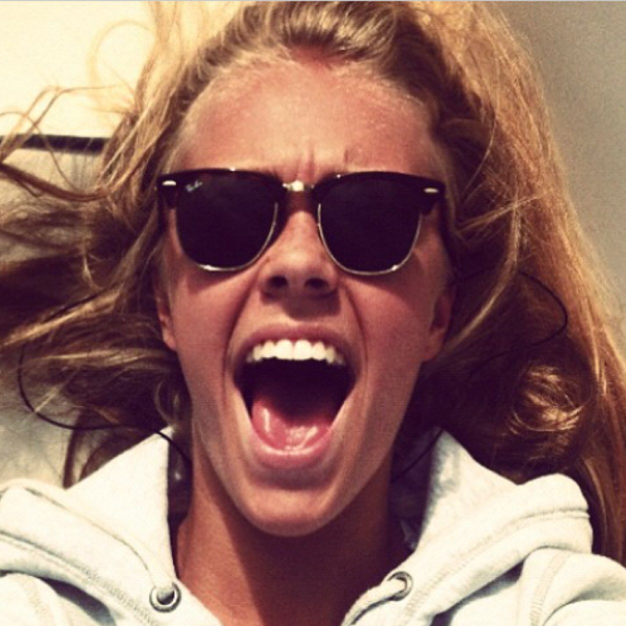 friggkrohn's profile picture. Cool kan bety både kald og kul. Det samme gjelder chill, avhengig av setting og tid såklart. Kall meg begge