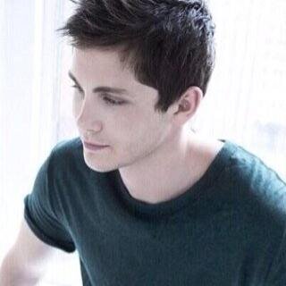 Multifandom. Book eater. Pegasus. {{@cursedbythegods}}