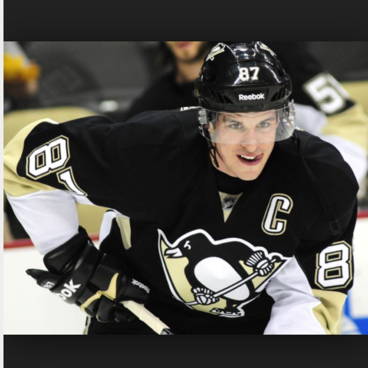 Pengiunsfanclub's profile picture. 