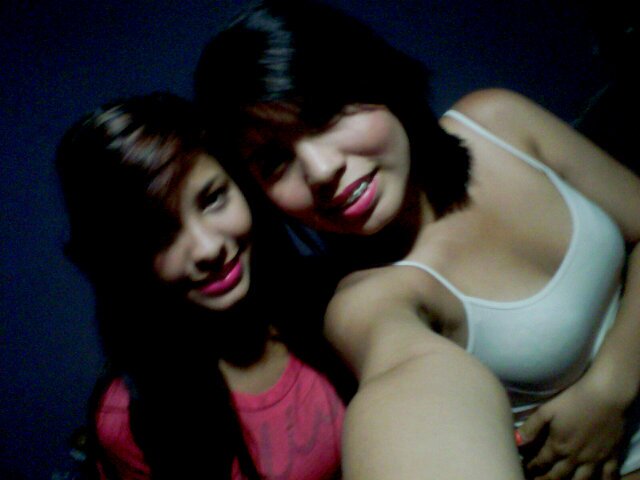 emilylinares5's profile picture. 