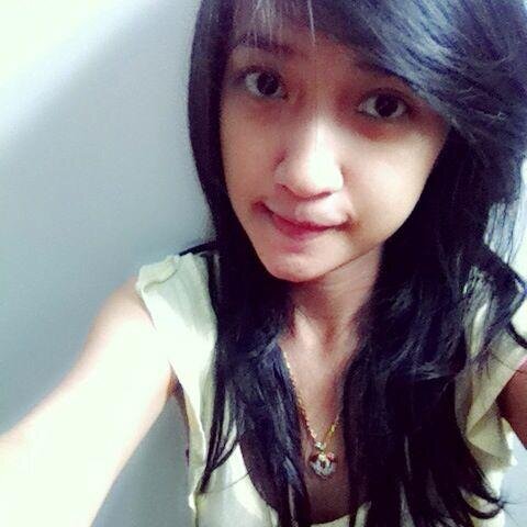 silvia_tanaka's profile picture. be polite.