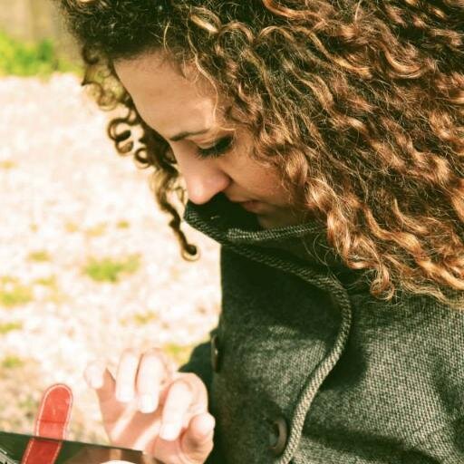 Carmensita_z's profile picture. Alla ricerca della sua Mucca Viola