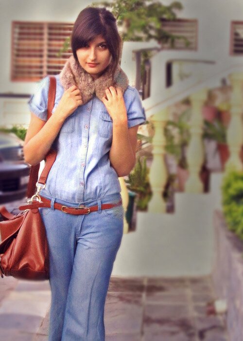 I am a Pune girl who loves to dream big! I am a fashion freak and love to talk for hours on end :)