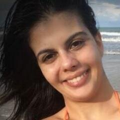 Apaixonada pela vida  bacharelanda em Direito.No insta sou a @keyllafelix