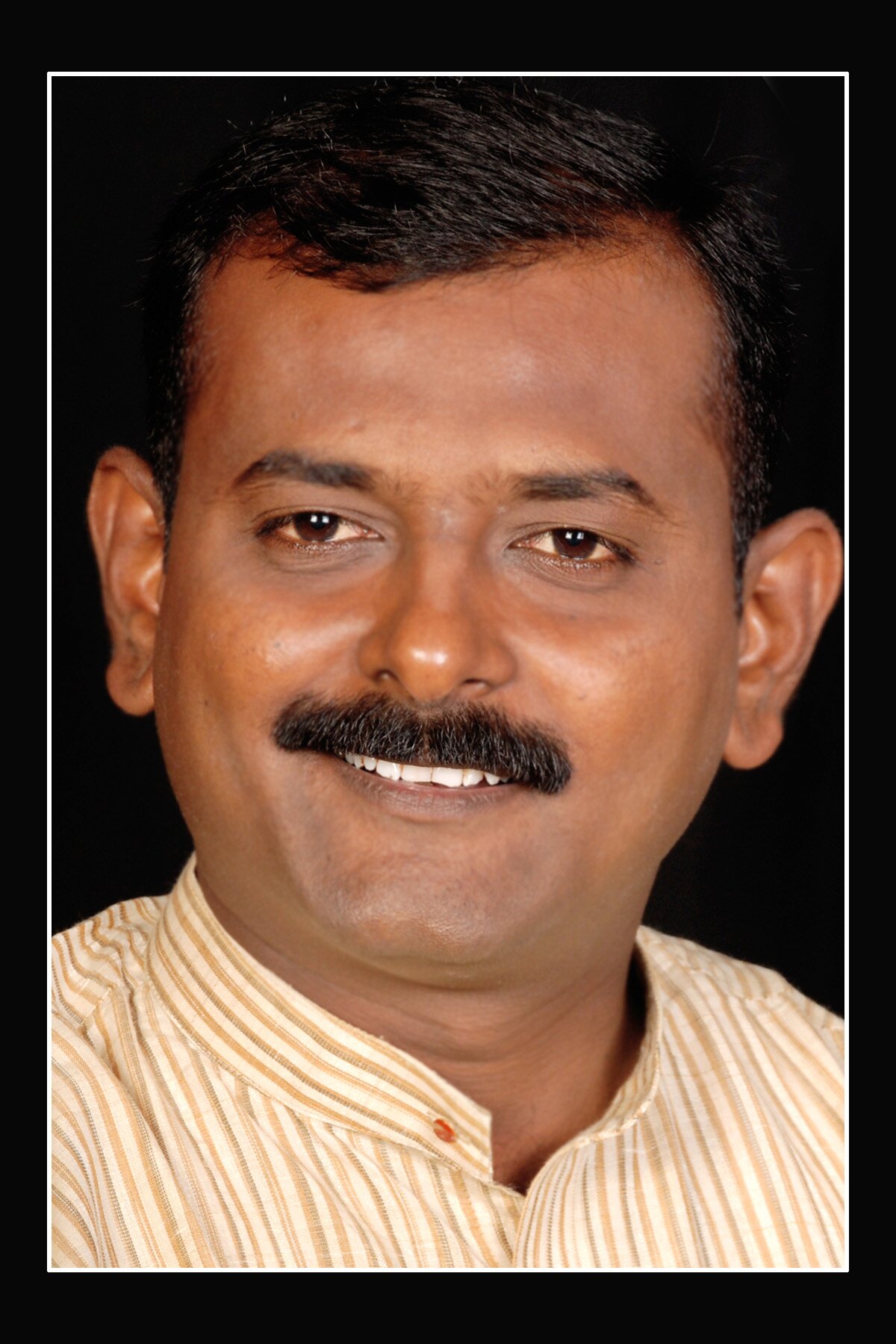 Administrative Staff
D. Banumaiah's College of Commerce and Arts, Mysore - 570 004
and Karnataka State Open University Learner's Support Center In-charge.