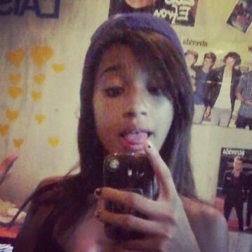 vampire lover/family TVD/ Directioner/ Belieber/ Foxer/ Mahonie/ shandowhunter/vorazer