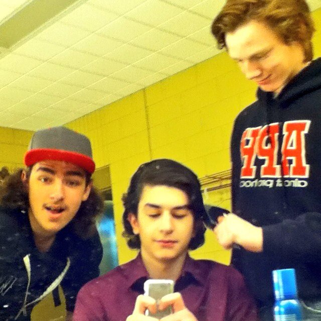 grav3ty_OR's profile picture. Road to 100