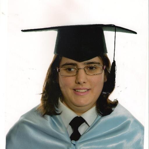 Estudiante de magisterio, especialidad de P.T. Enamorada de la vida. Todo empezo un 2 de agosto.