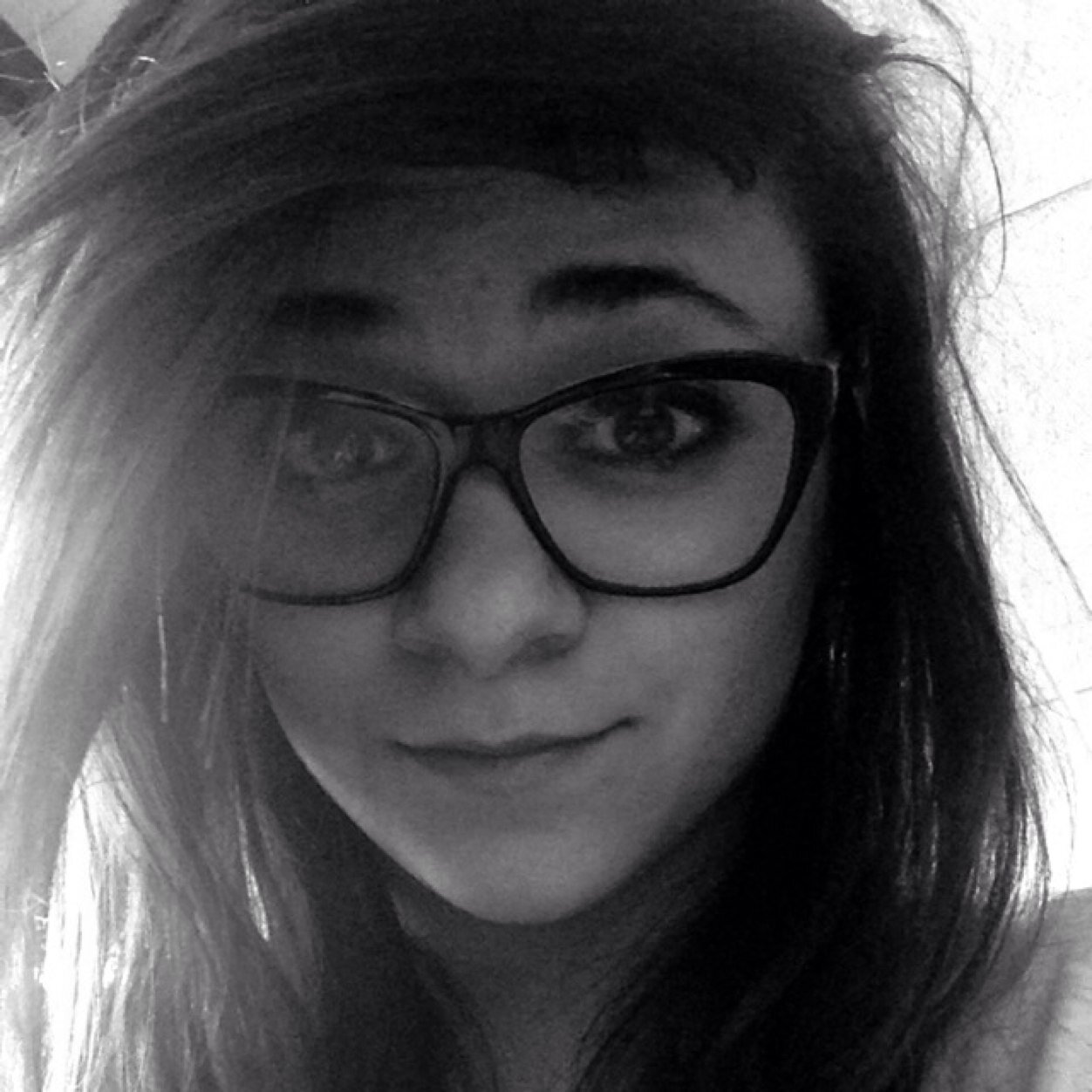 Oublie pas de twitter, sinon les gens t'oublieront !..., instagram: thatsocricri