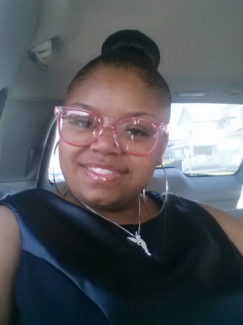 19 : ) | #2013Graduate | Nail/Hair/Lashes | *God First* iG :Beautiful_iAm18 | R.I.P to my brothers (Grant && Big Brandon) kik : Sweet_Tink94...RIH PAPA ❤️