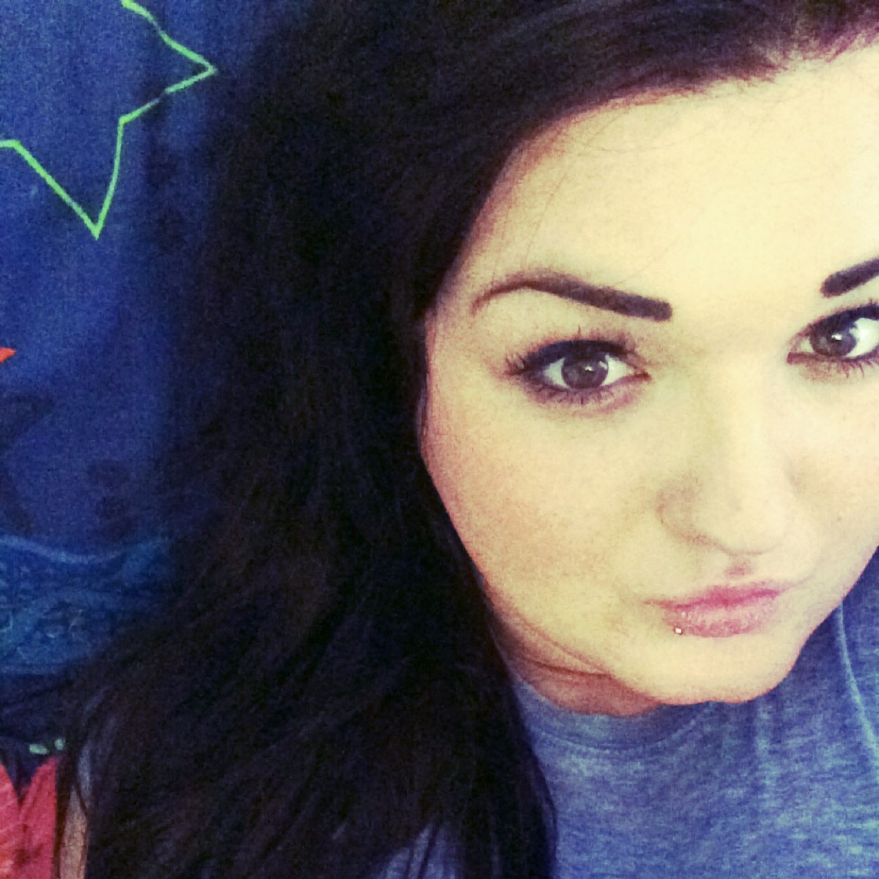 instagram - ellss_oxo j#nobodysperfect! ♥ Love Music - jessie j is just totally amazing actually INLOVE with her! :D♥