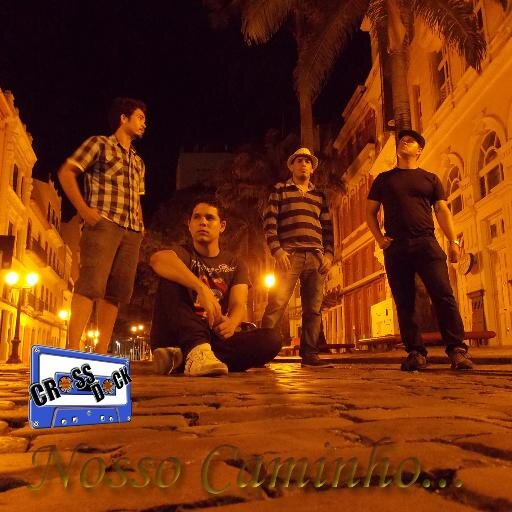 Conheça a banda Crossdock:
CLIPE CALMARIA: http://t.co/oDkkzpVMlW
http://t.co/KRxXbyFbBa
Facebook: https://t.co/93jBMnIqYo
TNB: