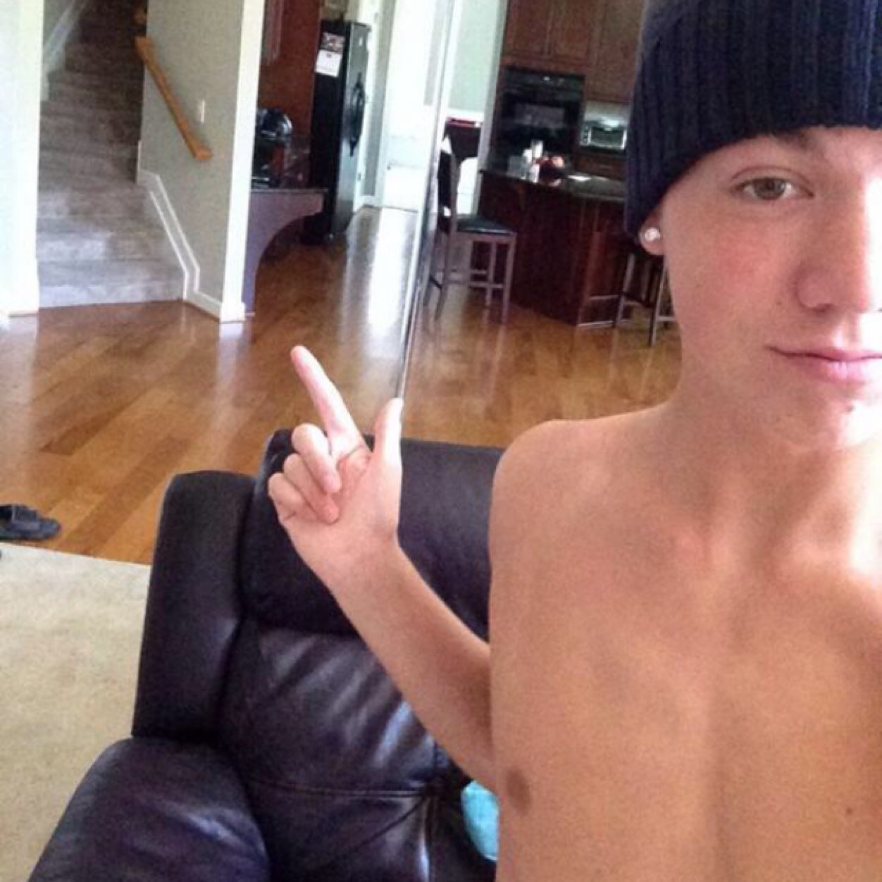 follow @caniffsunshine