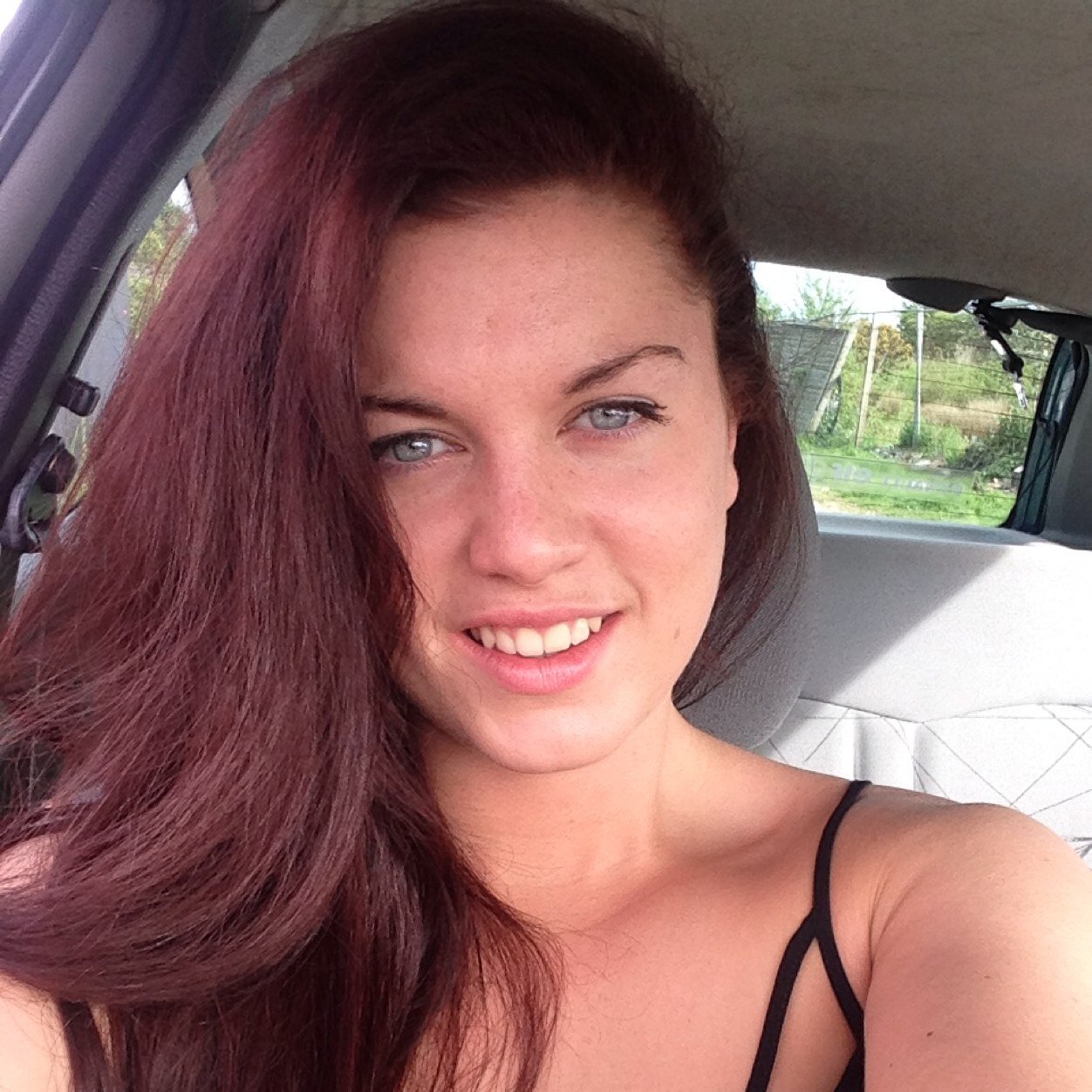 C_Tirra's profile picture. Lifes what you make of it