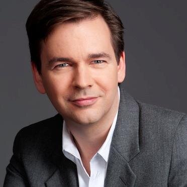 tobias_raddatz's profile picture. Entrepreneur since 2001, into the Berlin startup scene, working on ways to reshape the internet. Serial founder, forward thinking, art lover