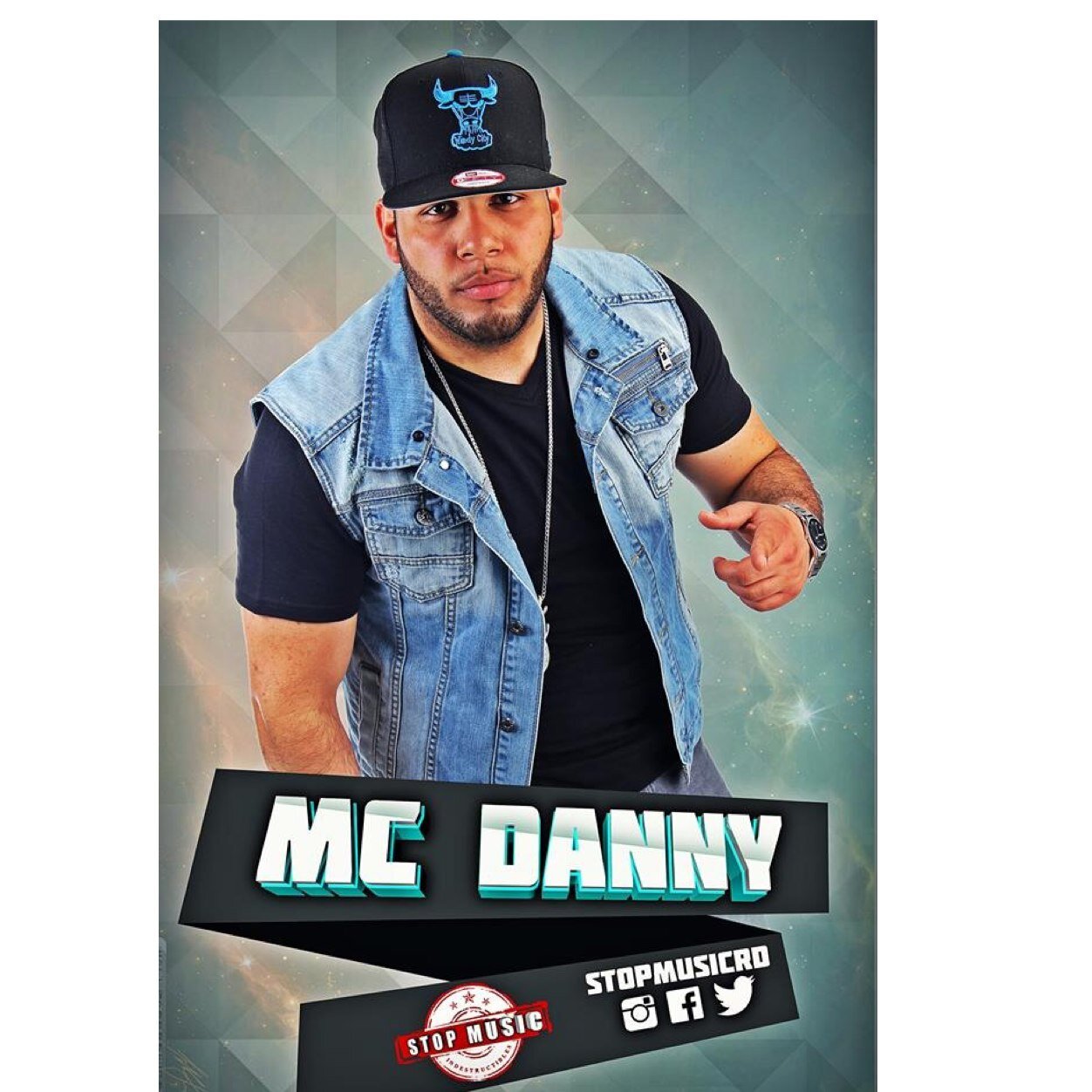 Artista Urbano, Integrante de @StopMusicRD Booking: 809-460-4604 / 809-405-6020 - Suscribete a nuestro canal oficial de Youtube: https://t.co/XUX1fWcOrs