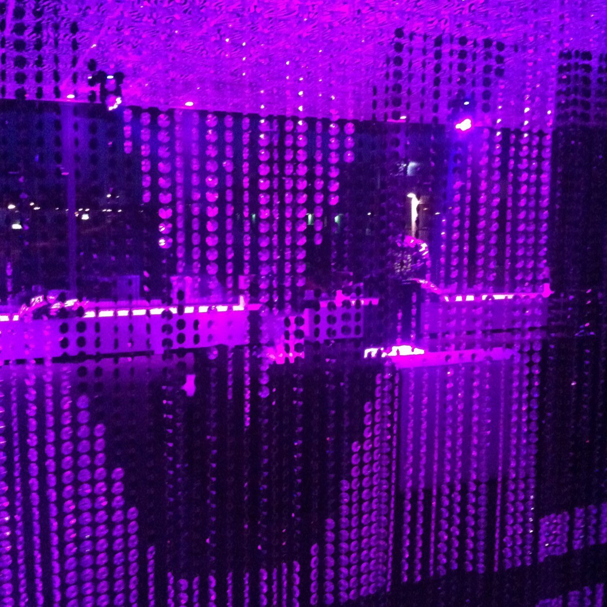 UCQledconcepts's profile picture. Inspiratie-partner en leverancier van creatieve LED video en verlichting concepten. Media facades - retail, showroom en horeca verlichting - LED schermen