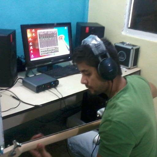 SeguidorDeCristo/Musico/Cantante/ Adorador/ Estudio produccion musical/Trabajo en  @mkproduction01. Agradecido con Dios por todas sus bendiciones!