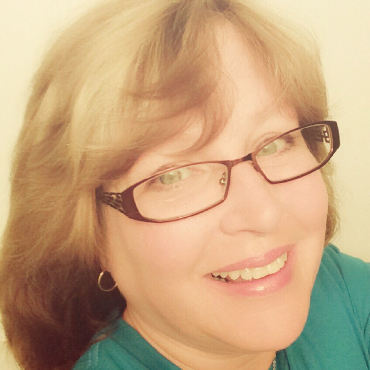 swblazer's profile picture. Author of CAPTIVATING CHARM OF A NAME. Enjoy writing and photography. Blogging at https://t.co/cNXAr0xLO1 on creativity. Photos available on https://t.co/Wcv3RvllP2