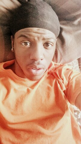 Follow A Real Nigga From 071! Im Scoring On N Off The Court. #LongLiveBaber #R.I.P My Pops